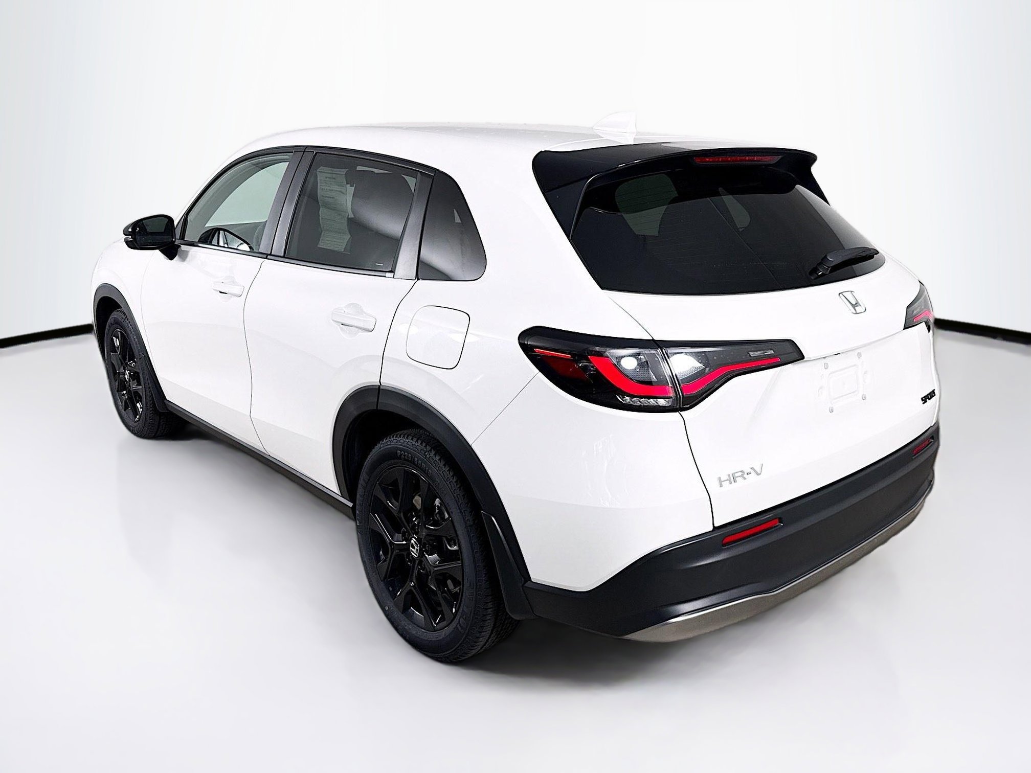 Certified 2024 Honda HR-V Sport image 29