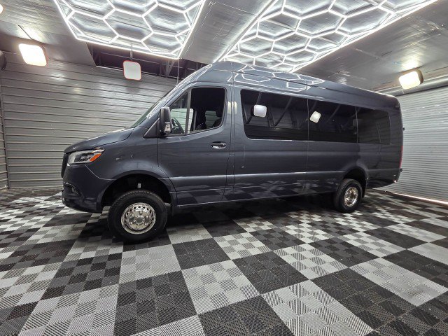 Used 2024 Mercedes-Benz Sprinter 3500 image 9