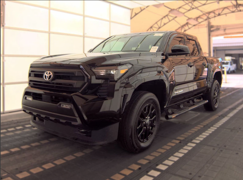 Used 2025 Toyota Tacoma SR5