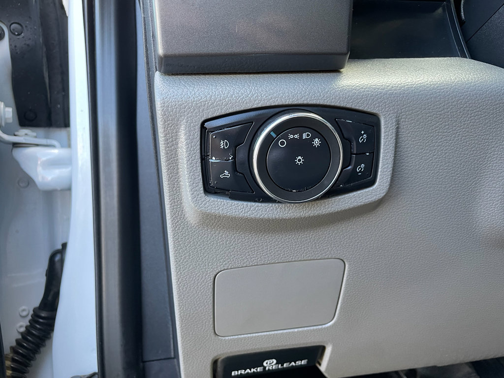 Used 2022 Ford F350 XLT w/ XLT Value Package image 15