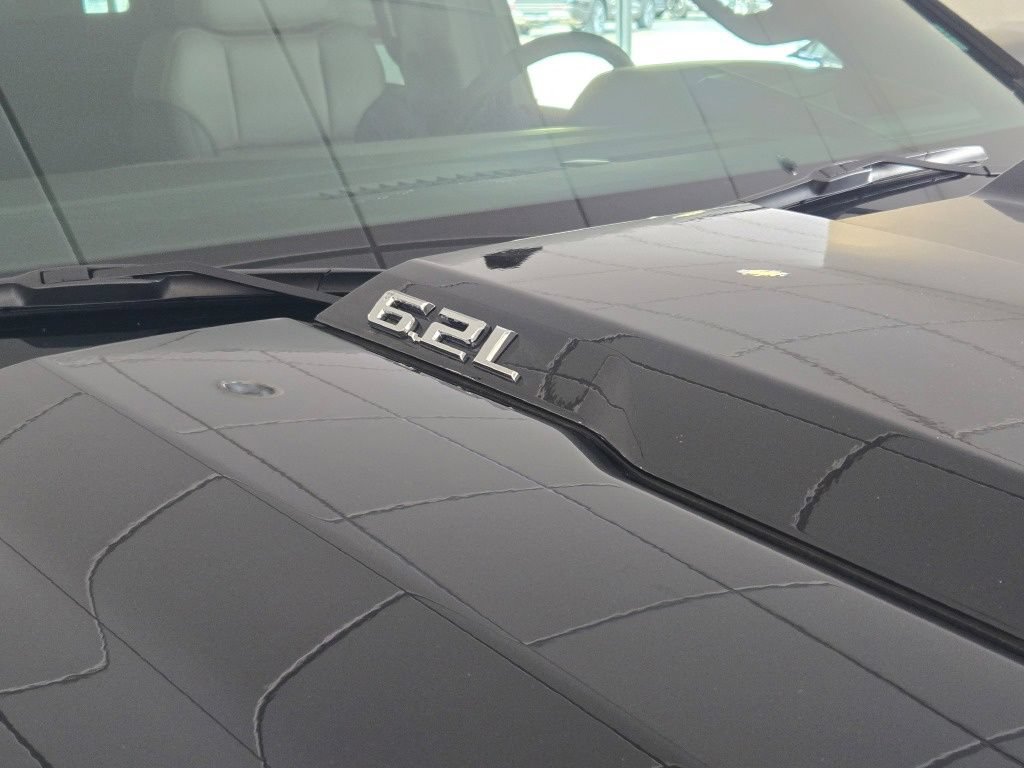 New 2026 Chevrolet Silverado 1500 ZR2 AWD/4WD image 5