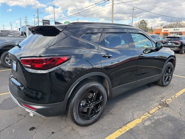 Certified 2023 Chevrolet Blazer LT w/ Midnight/Sport Edition image 6