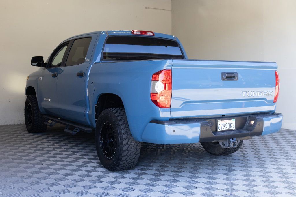 Used 2019 Toyota Tundra SR5 w/ SR5 Convenience Package image 14