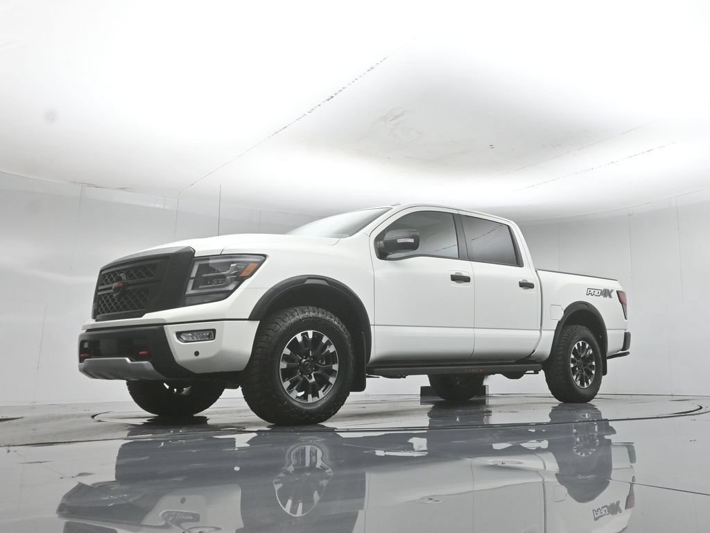 Used 2021 Nissan Titan PRO-4X w/ Pro-4x Convenience Package AWD/4WD image 48
