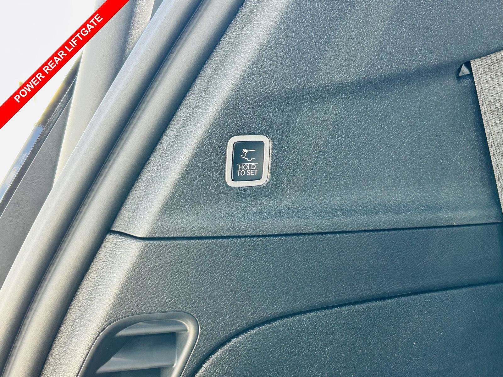 New 2027 Chrysler Pacifica LX FWD image 11