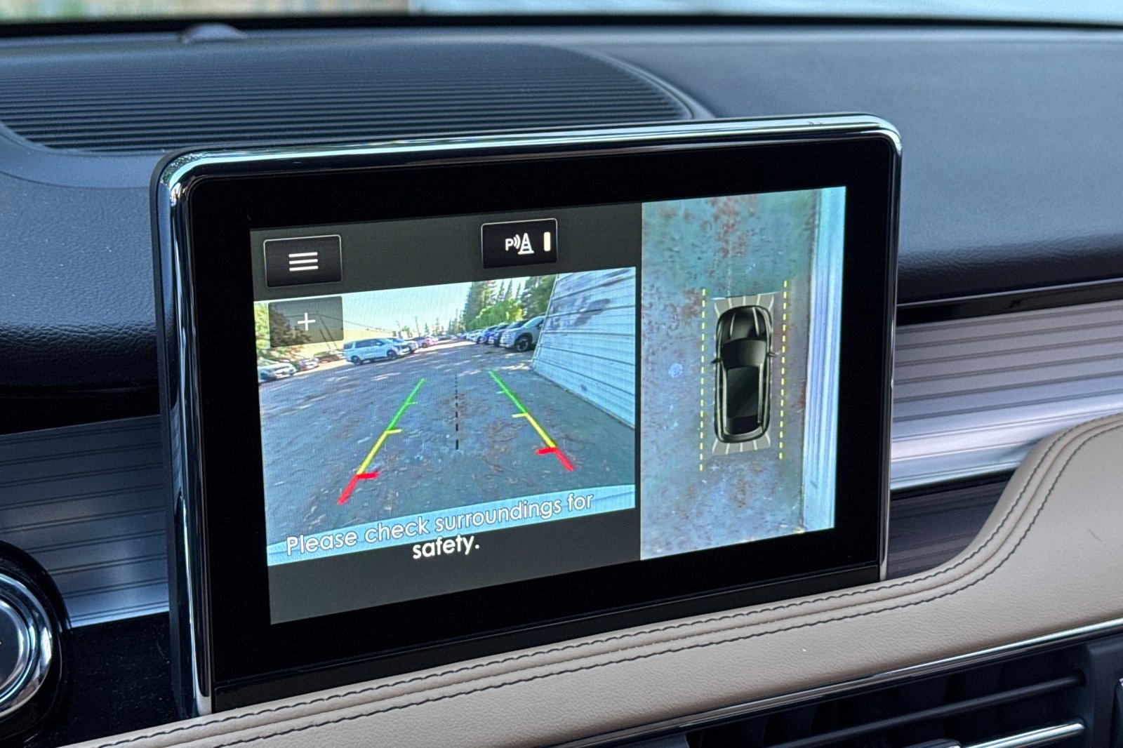 Certified 2022 Lincoln Corsair Reserve w/ Equipment Group 201A image 19