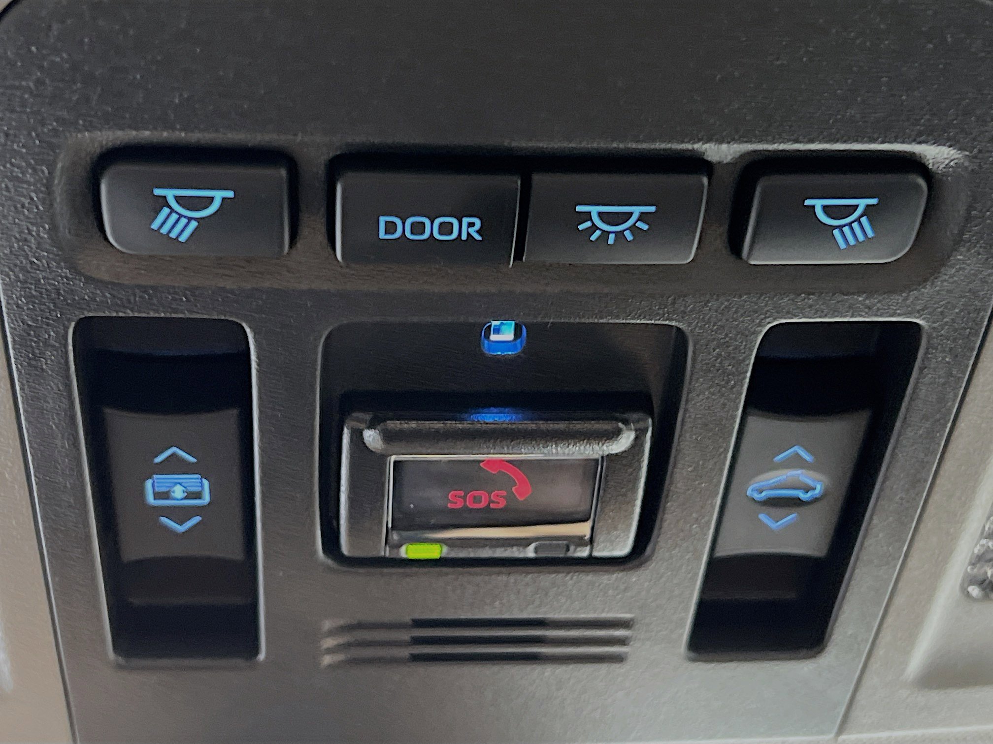 Used 2024 Toyota Camry XLE w/ Navigation Package image 22