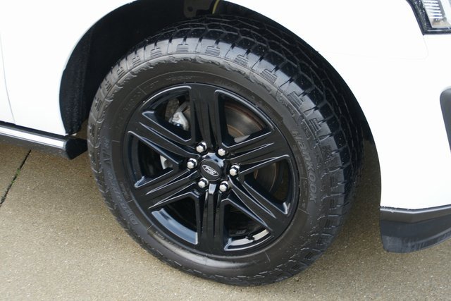 Used 2021 Ford Expedition Max Limited image 8