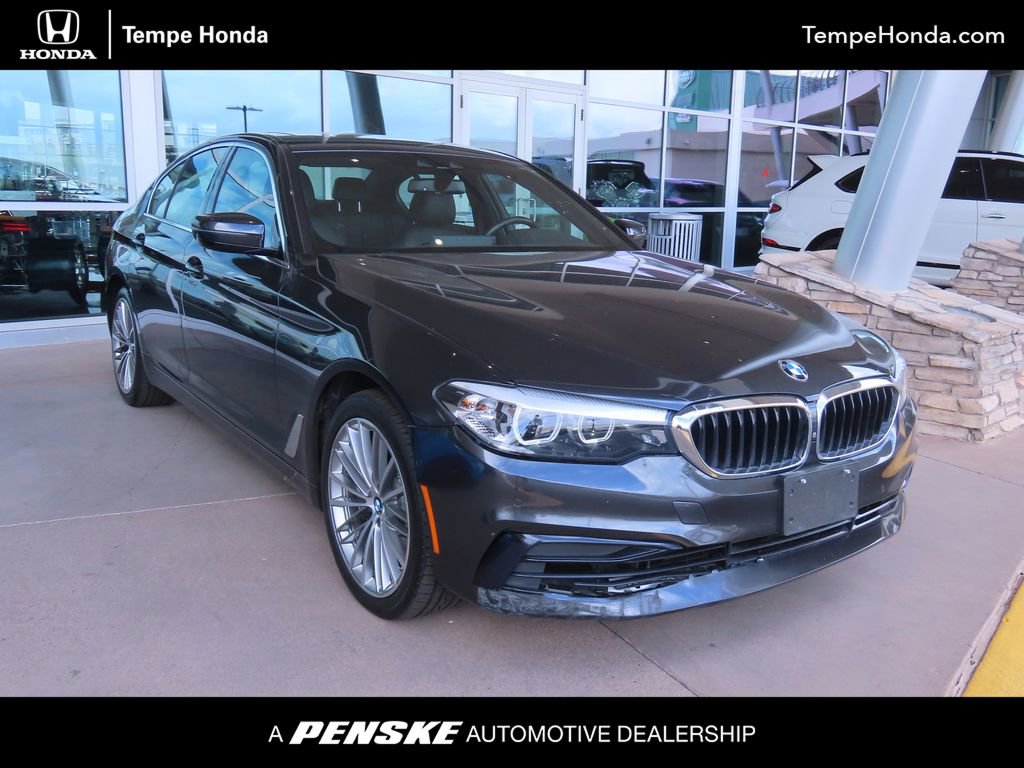 Used 2020 BMW 530e w/ Convenience Package RWD image 1