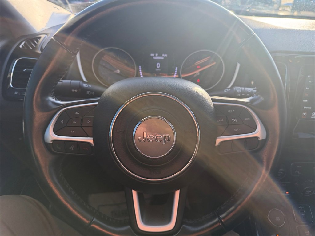 Used 2020 Jeep Compass Latitude image 15