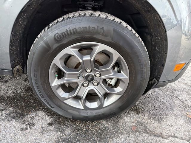 Certified 2022 Ford Maverick XLT w/ XLT Luxury Package image 2