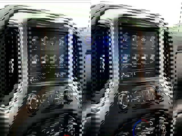 Used 2021 Chevrolet Silverado 1500 RST w/ Z71 Off-Road Package image 19