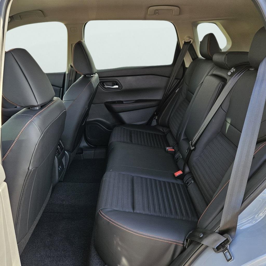 New 2026 Nissan Rogue SV image 15