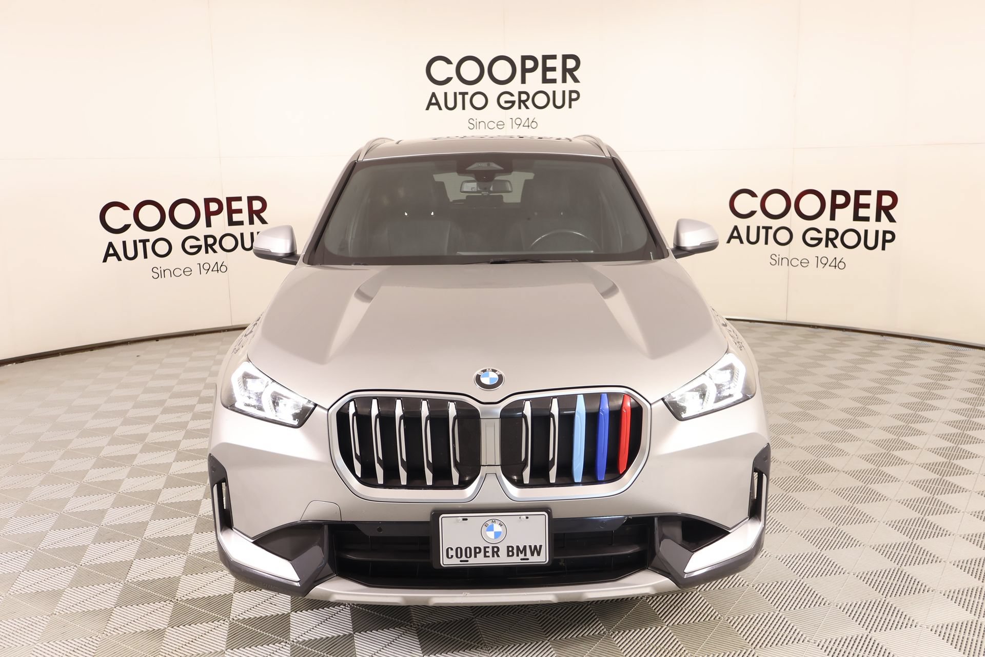 Used 2024 BMW X1 xDrive28i AWD/4WD image 10