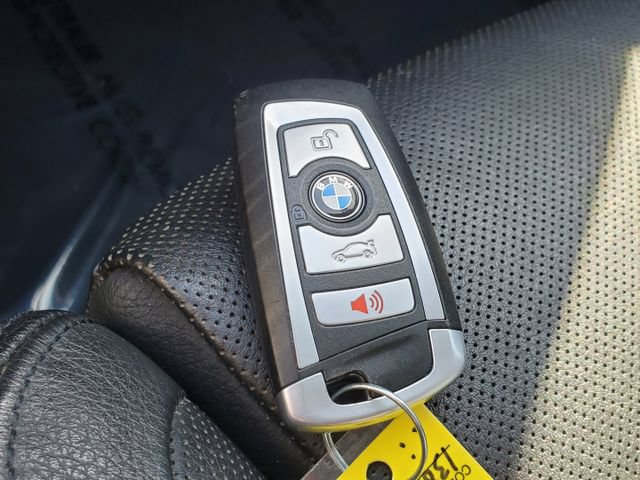 Used 2013 BMW 740Li xDrive AWD/4WD image 25