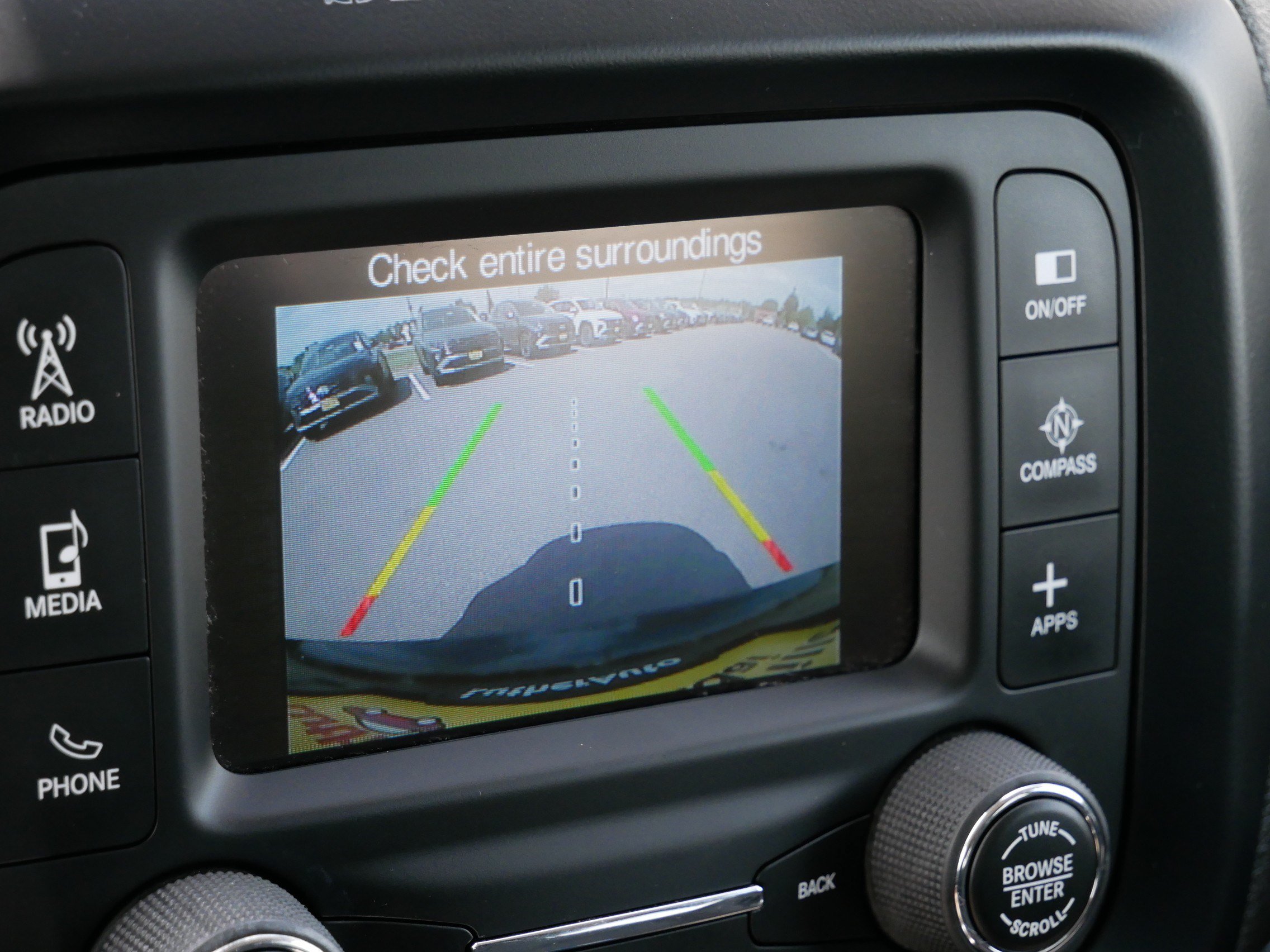 Used 2016 Jeep Renegade Latitude AWD/4WD image 31