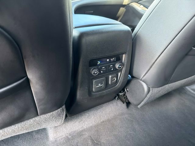 Used 2020 Buick Enclave Avenir w/ Avenir Technology Package FWD image 16