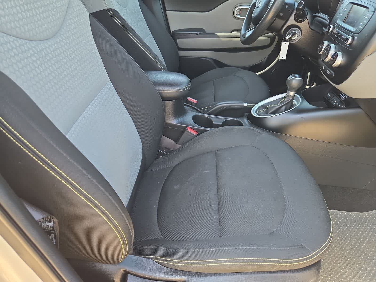 Used 2014 Kia Soul + w/ UVO w/Eservices Package FWD image 19