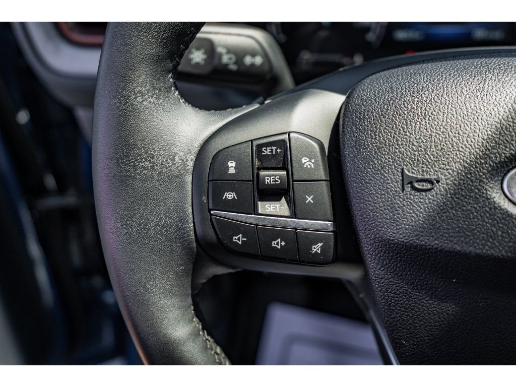 Used 2024 Ford Maverick Lariat FWD image 11