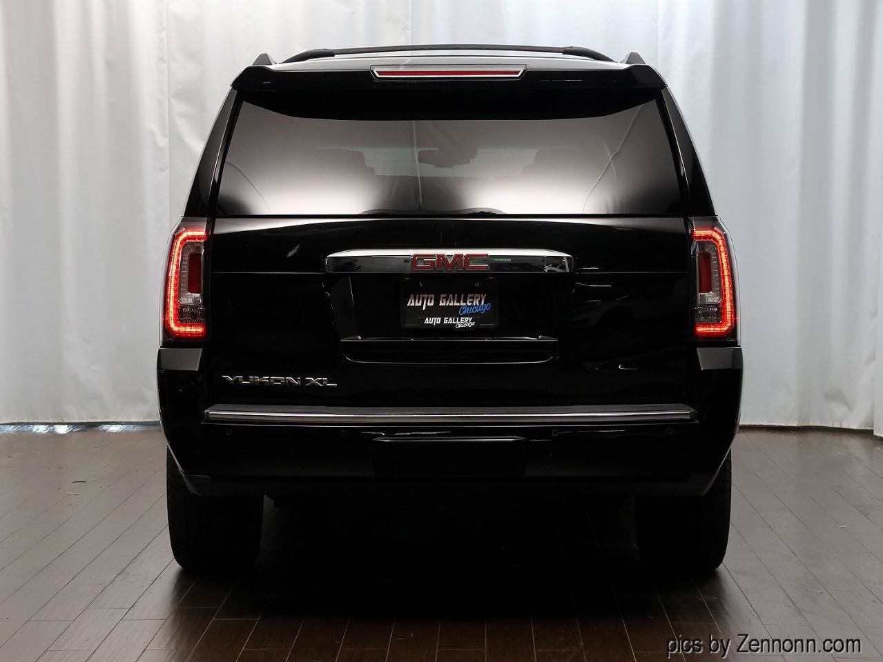 Used 2019 GMC Yukon XL Denali AWD/4WD image 6