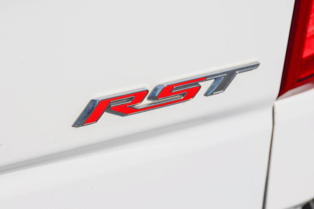 Used 2022 Chevrolet Silverado 1500 RST w/ Z71 Off-Road Package AWD/4WD image 28