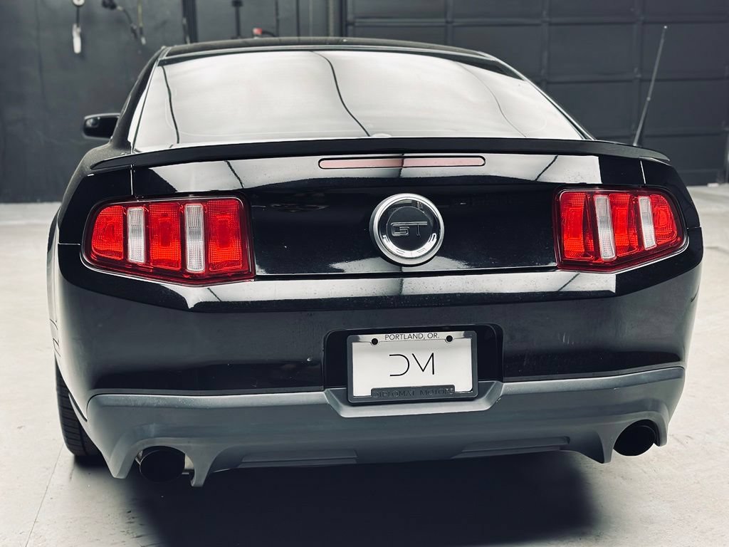 Used 2012 Ford Mustang GT w/ Electronics Pkg RWD image 17