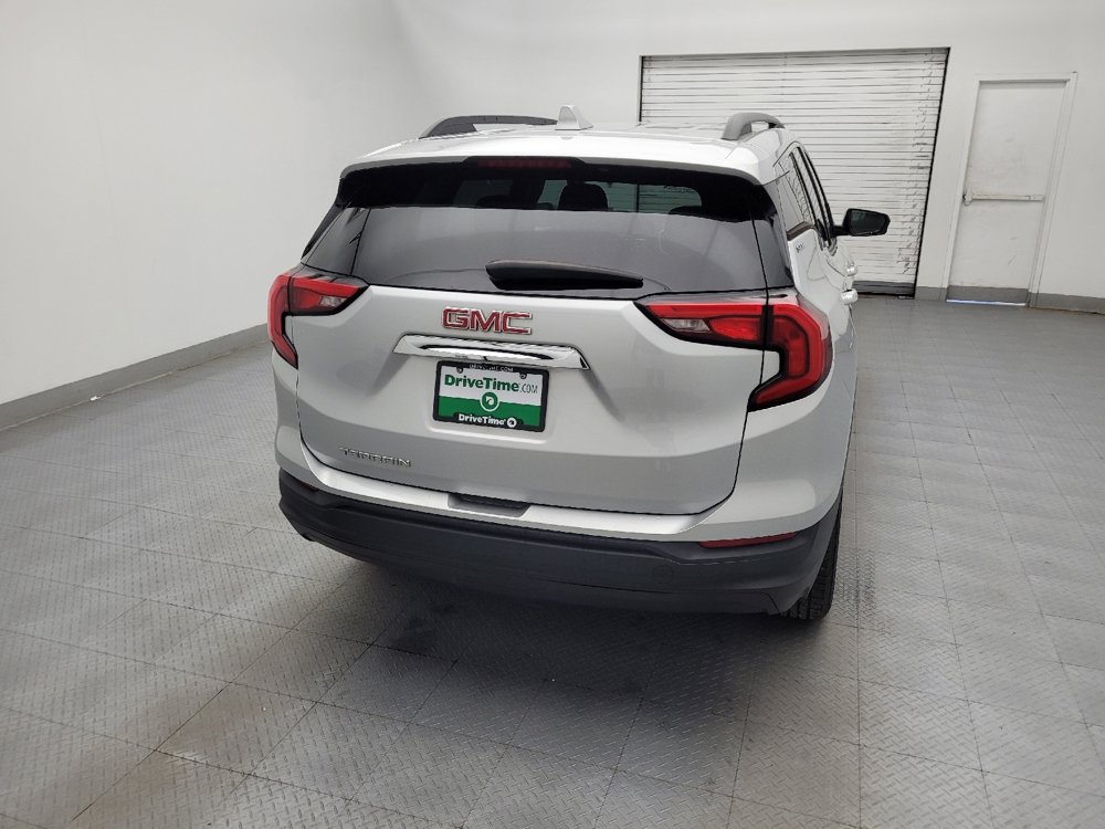 Used 2020 GMC Terrain SLE w/ Driver Convenience Package FWD image 7
