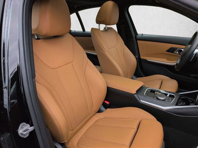 Used 2025 BMW 330i Sedan w/ Convenience Package RWD image 22