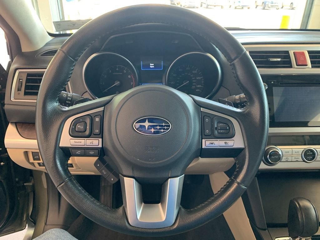 Used 2017 Subaru Outback 2.5i Limited AWD/4WD image 4
