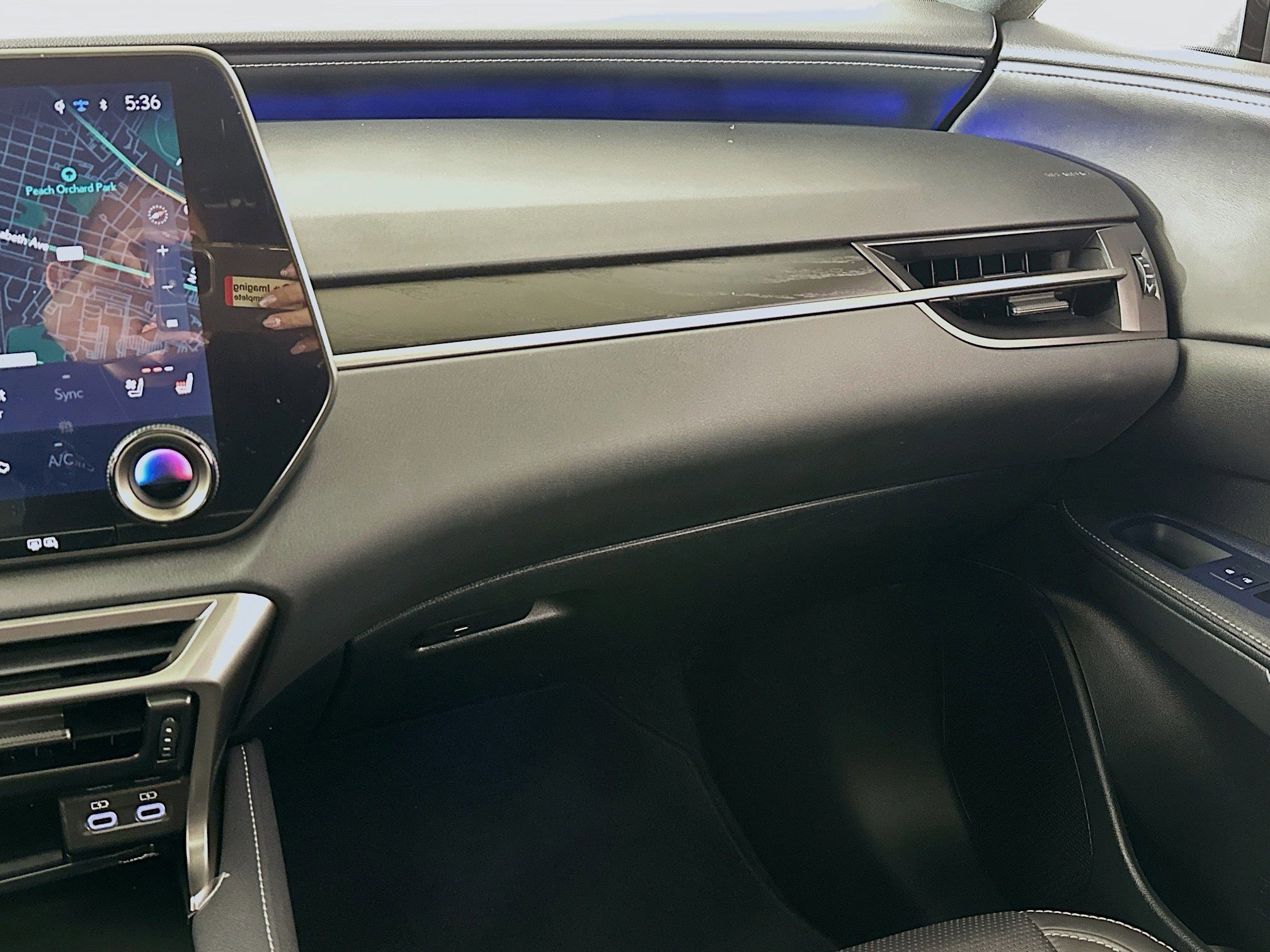 Used 2024 Lexus RX 350 Premium Plus w/ Convenience Package AWD/4WD image 16