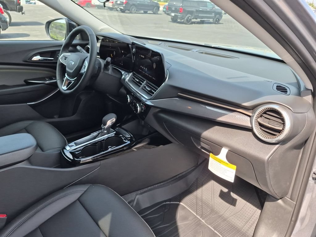 New 2026 Chevrolet Trax ACTIV w/ Driver Confidence Package FWD image 27