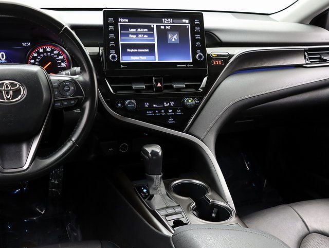 Used 2023 Toyota Camry XSE image 15