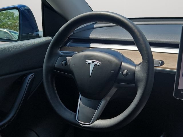 Used 2021 Tesla Model Y Long Range AWD/4WD image 19