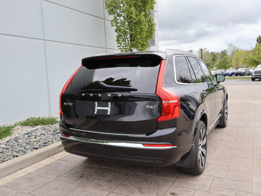 Used 2025 Volvo XC90 B6 Ultra w/ Protection Package Premier AWD/4WD image 6