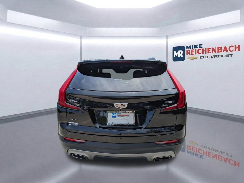 Used 2020 Cadillac XT4 Premium Luxury w/ Driver Awareness Package image 5