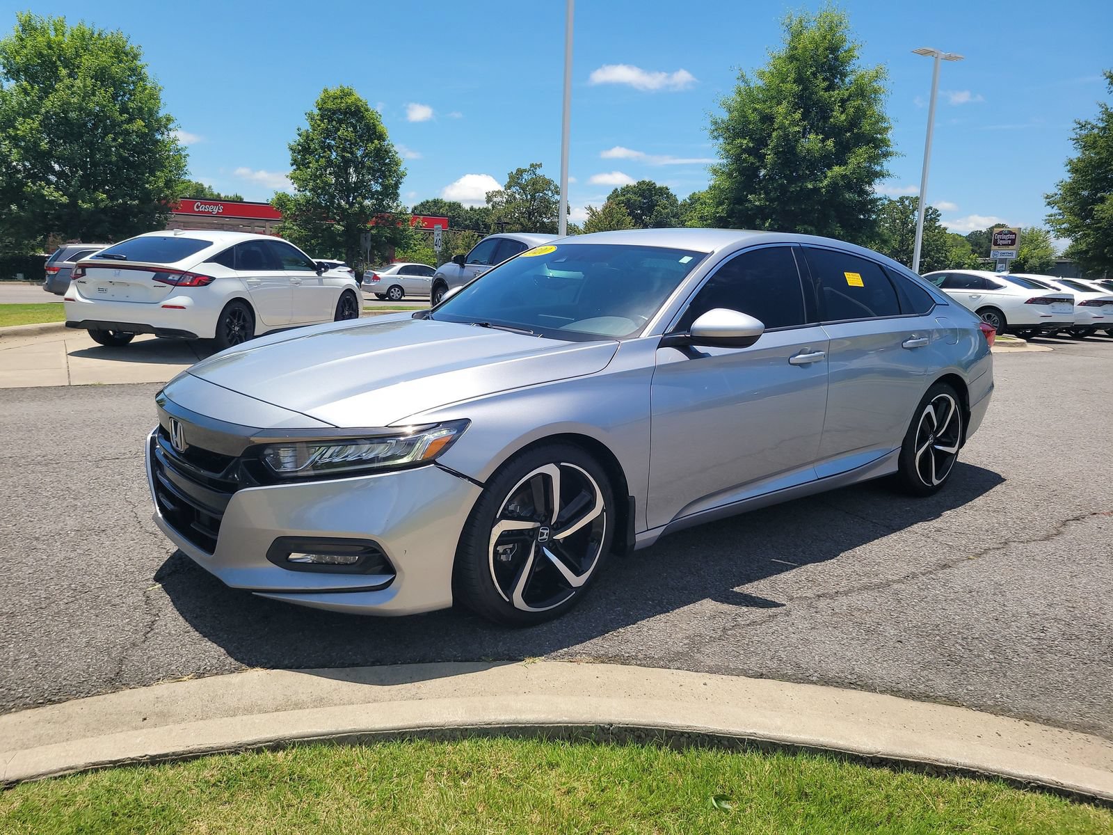 Used 2020 Honda Accord Sport image 5
