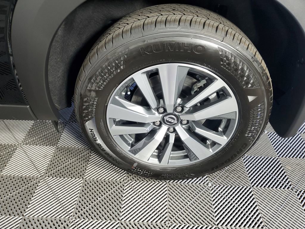 New 2025 Nissan Pathfinder SL image 31