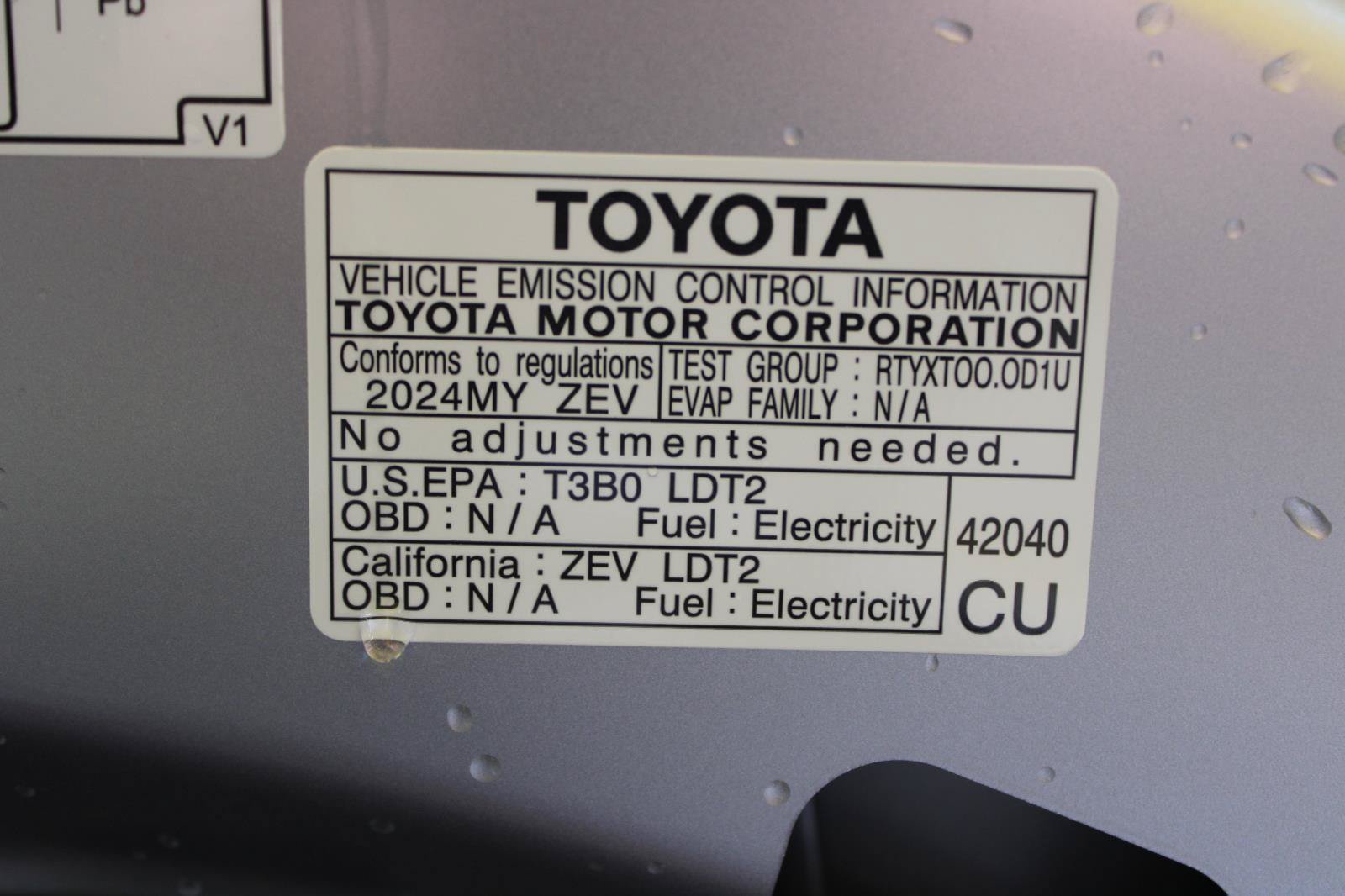 Used 2024 Toyota bZ4X AWD w/ Weather Package image 53