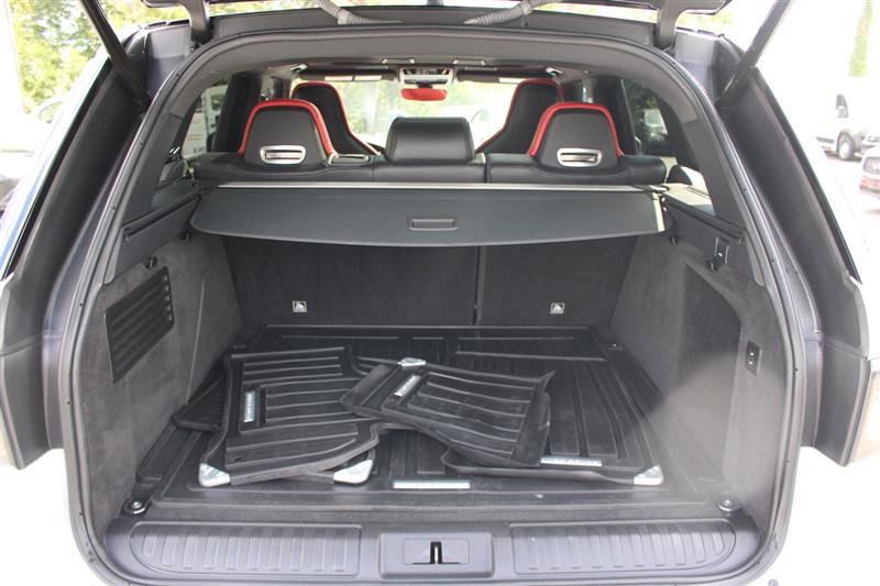 Used 2019 Land Rover Range Rover Sport SVR image 33