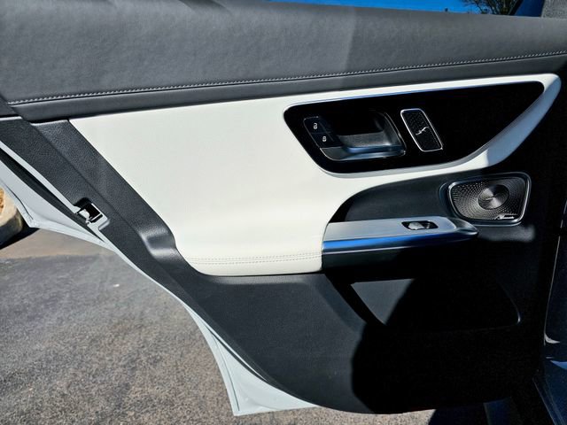 New 2026 Mercedes-Benz GLC 300 4MATIC image 25