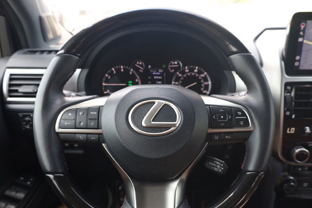Used 2023 Lexus GX 460 Premium AWD/4WD image 17