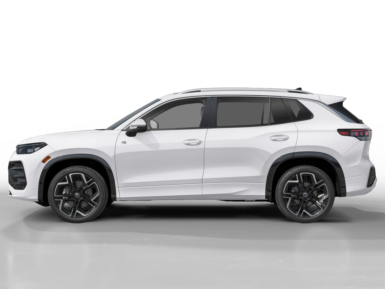 New 2026 Volkswagen Tiguan SEL R-Line AWD/4WD image 3