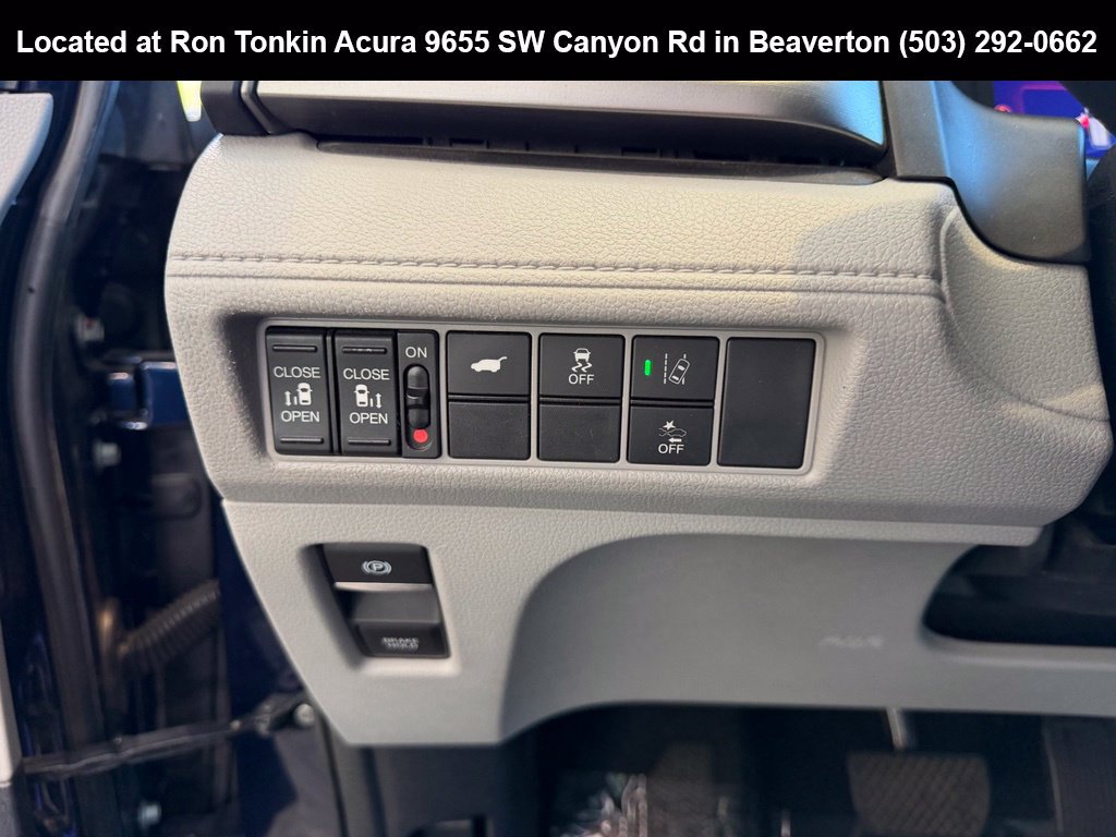 Used 2018 Honda Odyssey EX-L image 17