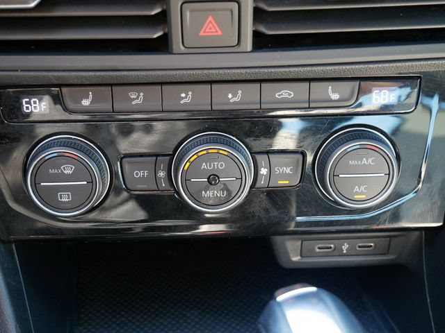 Used 2021 Volkswagen Jetta R-Line FWD image 20