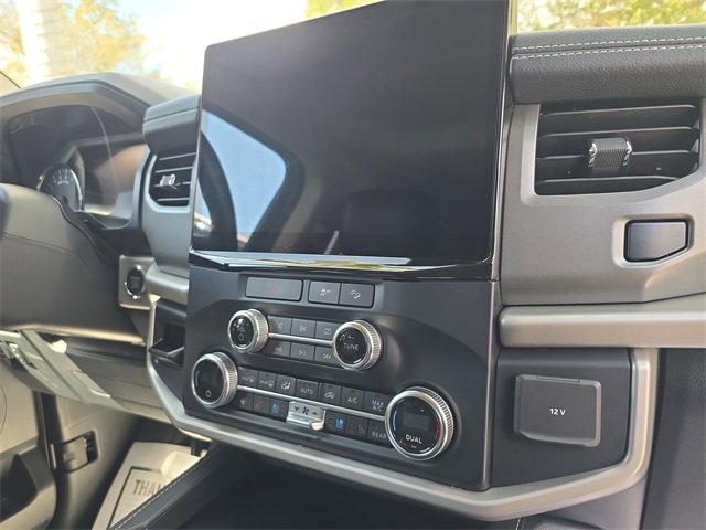 Used 2023 Ford Expedition XLT image 17