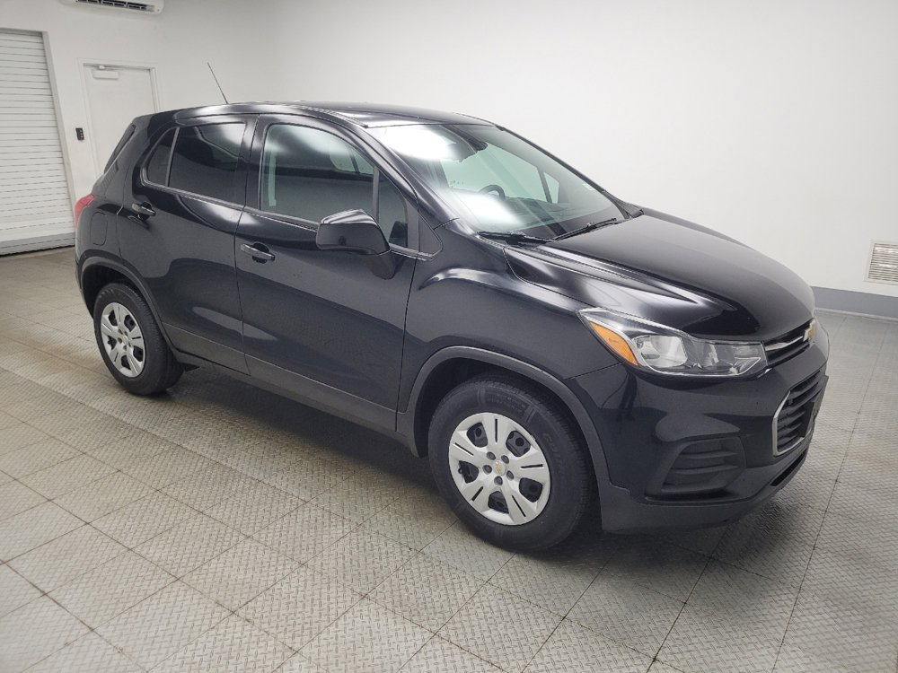 Used 2019 Chevrolet Trax LS w/ Tint and Cruise Package FWD image 11