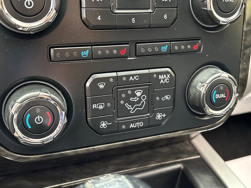 Used 2016 Ford Expedition EL Limited image 19