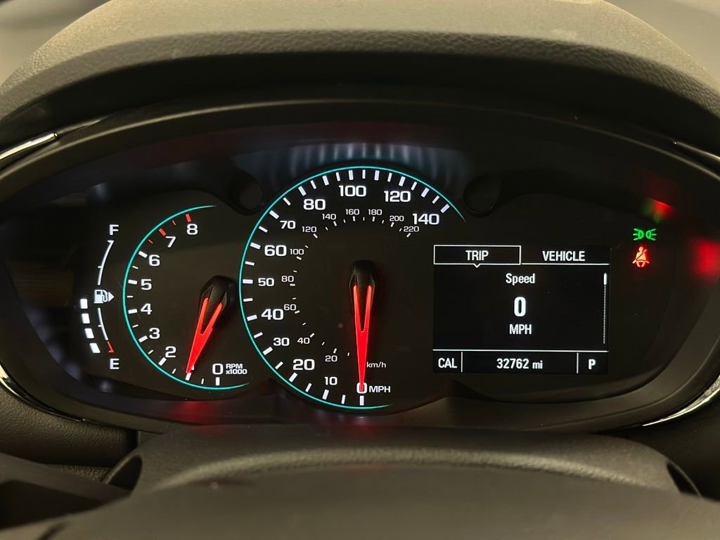 Certified 2022 Chevrolet Trax LS w/ Tint and Cruise Package image 14