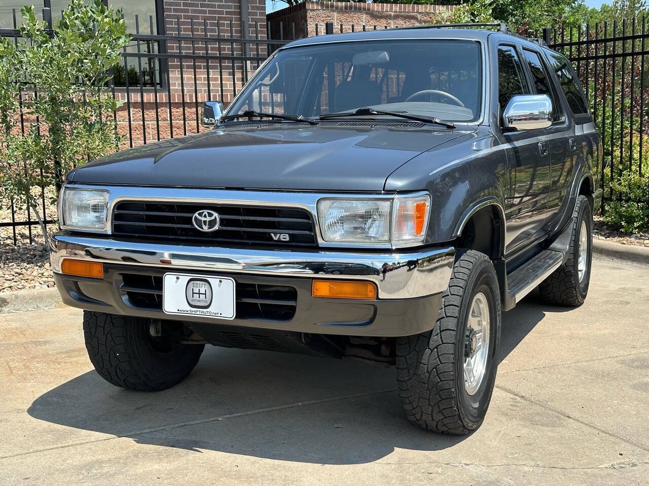 Used 1993 Toyota 4Runner SR5 AWD/4WD image 4
