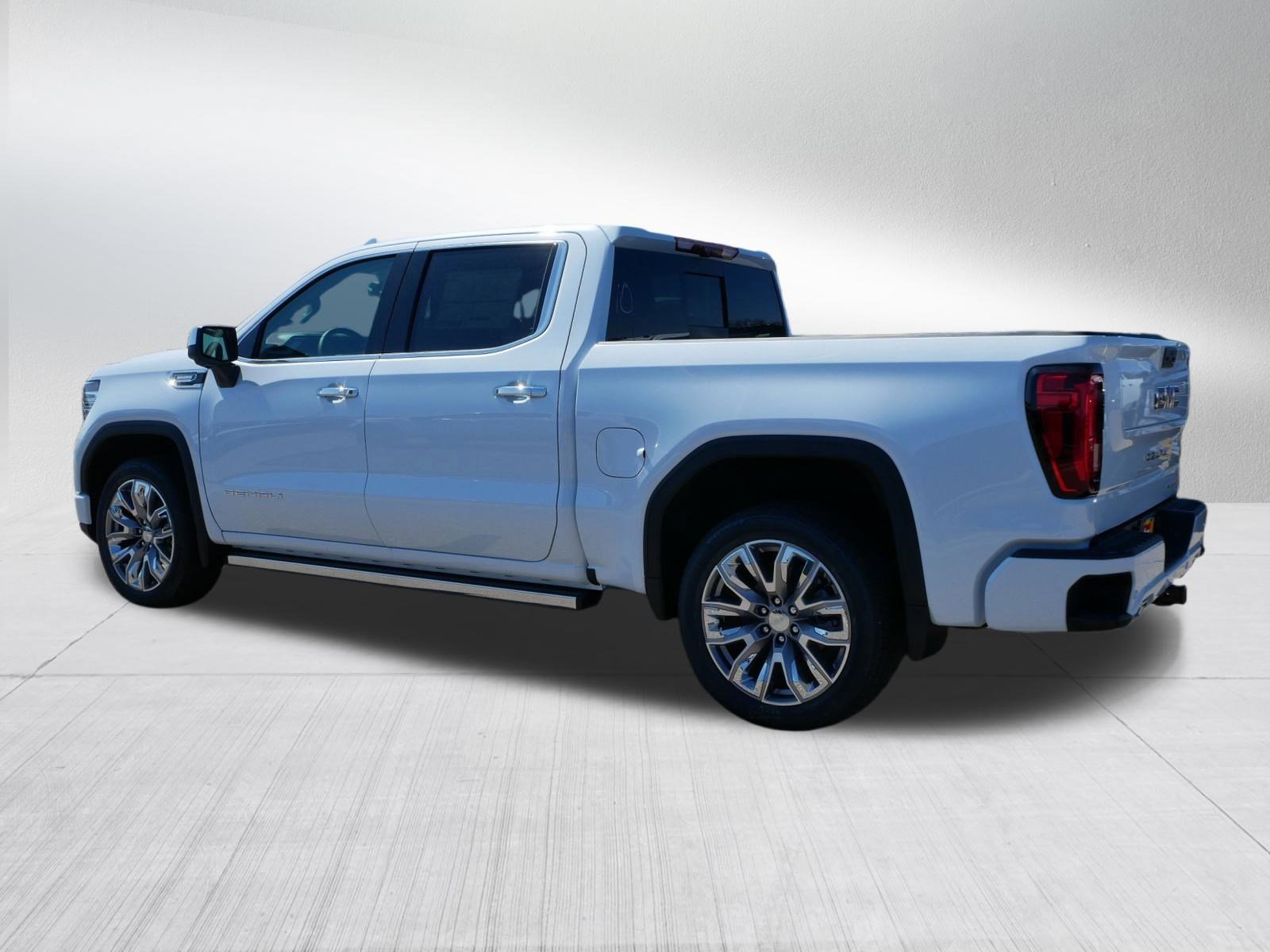 New 2026 GMC Sierra 1500 Denali AWD/4WD image 2